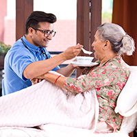 Máster Internacional en Nutrición y Dietética con Especialidad en Nutrición y Atención Gerontológica